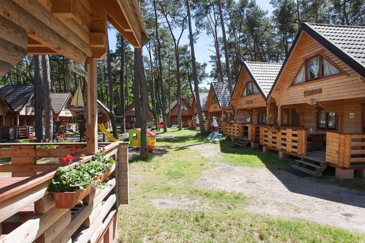 Spacious Holiday Homes Near The Beach In Поберово Экстерьер фото
